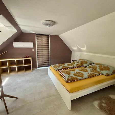 Trinity Ranch Apartamento Ilz Exterior foto